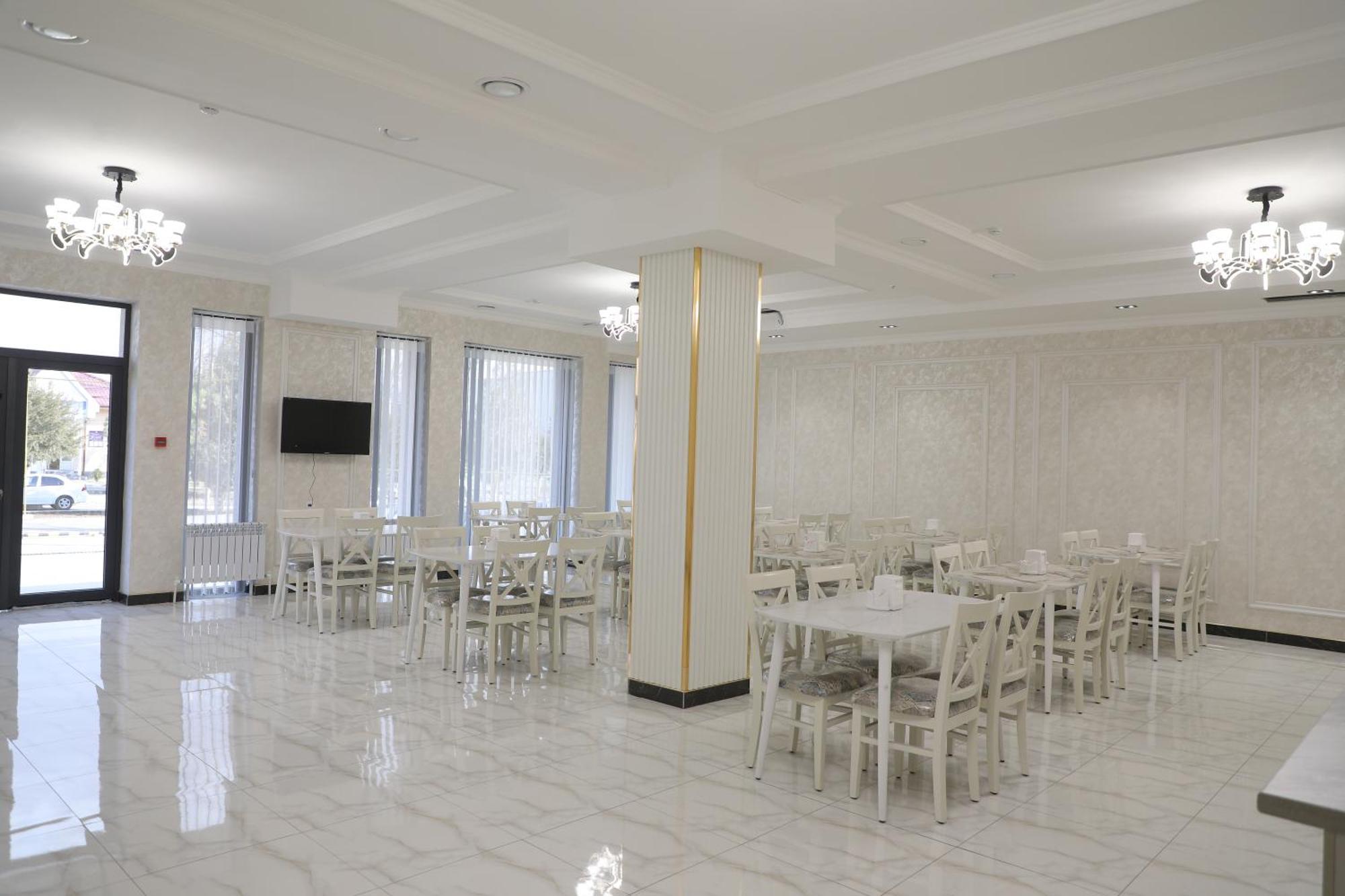 Status Hotel Karşı Dış mekan fotoğraf